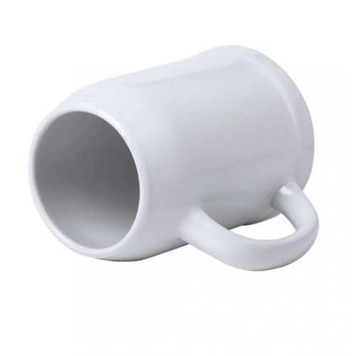 Zijaanzicht van bierpul Hamburg 70 cl. toont het porseleinen handvat en cilindrische model.