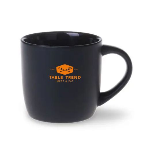 Porseleinen Handy mok Zwart 30 cl. vooraanzicht voorzien van strak éénkleurig TableTrend logo.
