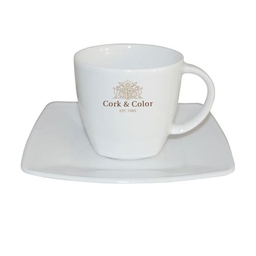 Porseleinen Kirsten koffie wit 20 cl. SET, vooraanzicht met meerkleurig CorkColor logo.