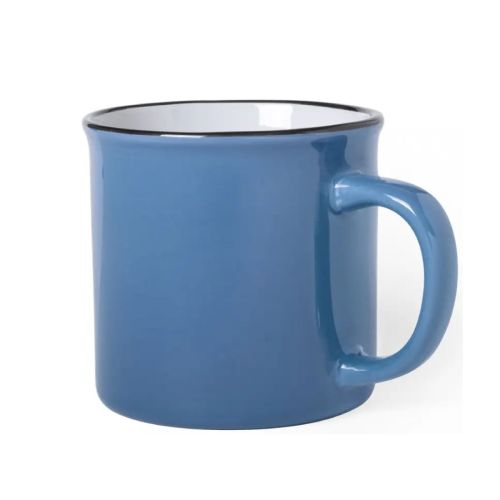Vooraanzicht van mok Sinora 30 cl van lichtblauw porselein met rechte vorm en glad oppervlak.
