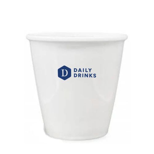 Papercup porselein 35 cl. met éénkleurig logo van DailyDrinks gecentreerd op de voorzijde.