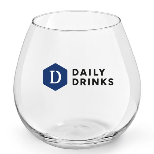 Voorzijde van Ronda wijnglas 72 cl met kleurrijk DailyDrinks-logo op het glas.