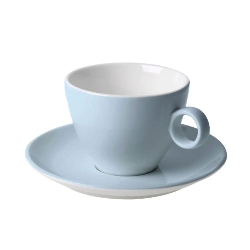 Vooraanzicht van Bart cappuccino 23 cl. SET van lichtblauw-wit porselein, met ronde vorm en stevig oor.