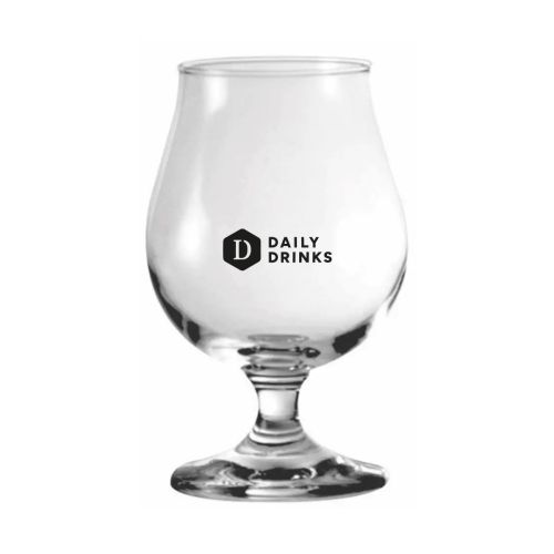 Vooraanzicht van Breughel bierglas 38 cl. van glas met éénkleurig DailyDrinks-logo gecentreerd op de voorzijde.