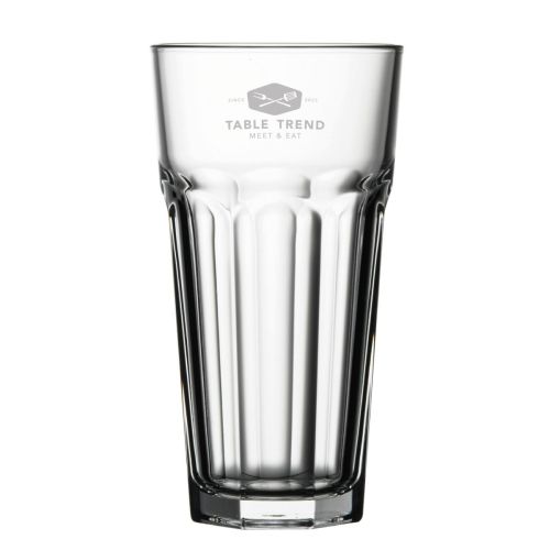 Gegraveerd TableTrend-logo op het vooraanzicht van Casablanca bierglas 47.5 cl., subtiel zichtbaar in het glas.