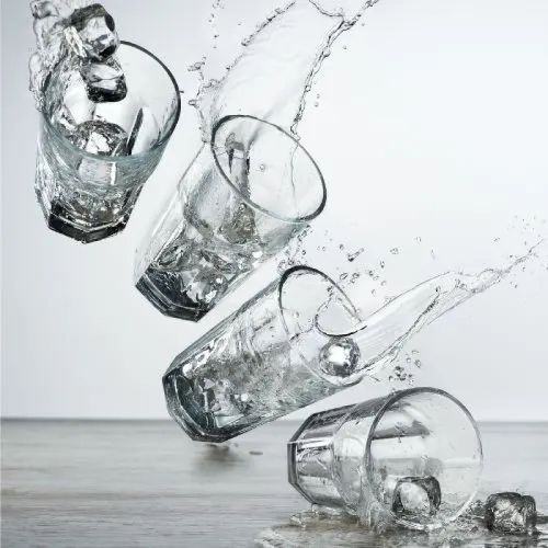 Sfeerbeeld van gevuld Hoegaarden bierglas 29 cl.