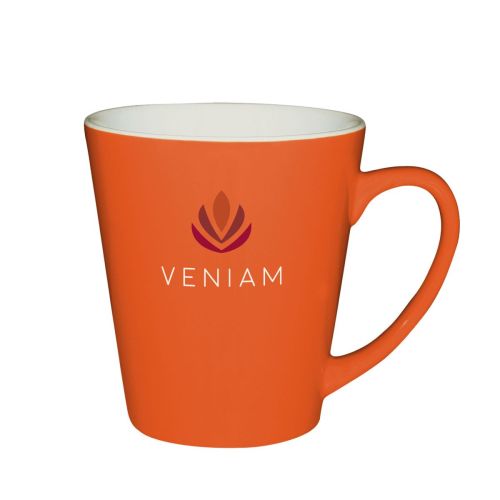 Vooraanzicht van oranje-witte Delta mok 30 cl. van porselein met rechte vorm en glad oppervlak.