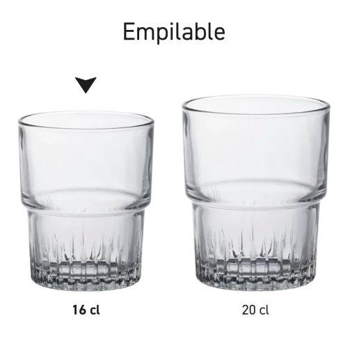 Seriebeeld met meerdere stapelbare Empilable glazen 16 en 20 cl in opstelling.