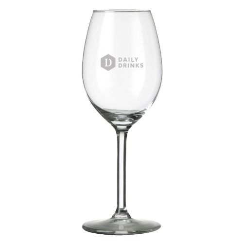 Gravure van het DailyDrinks-logo op het Esprit wijnglas 53 cl. zichtbaar op de voorkant.