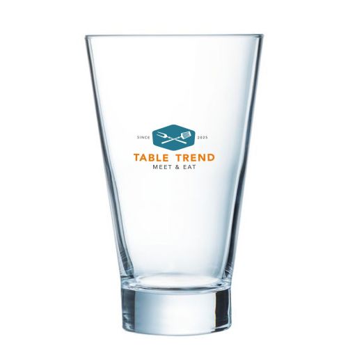 Meerkleurig TableTrend-logo duidelijk zichtbaar op de voorzijde van het Shetland 42 cl. glas.