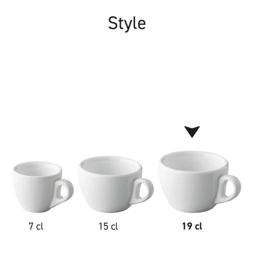 Serie-opstelling van meerdere Style Cappuccino koppen in wit porselein.