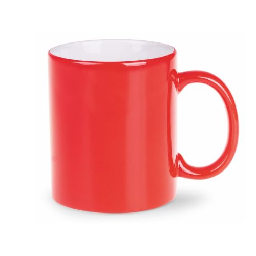 Vooraanzicht van de Tomek mok 30 cl. in rood porselein met rechte wanden, klassiek oor en glad oppervlak.