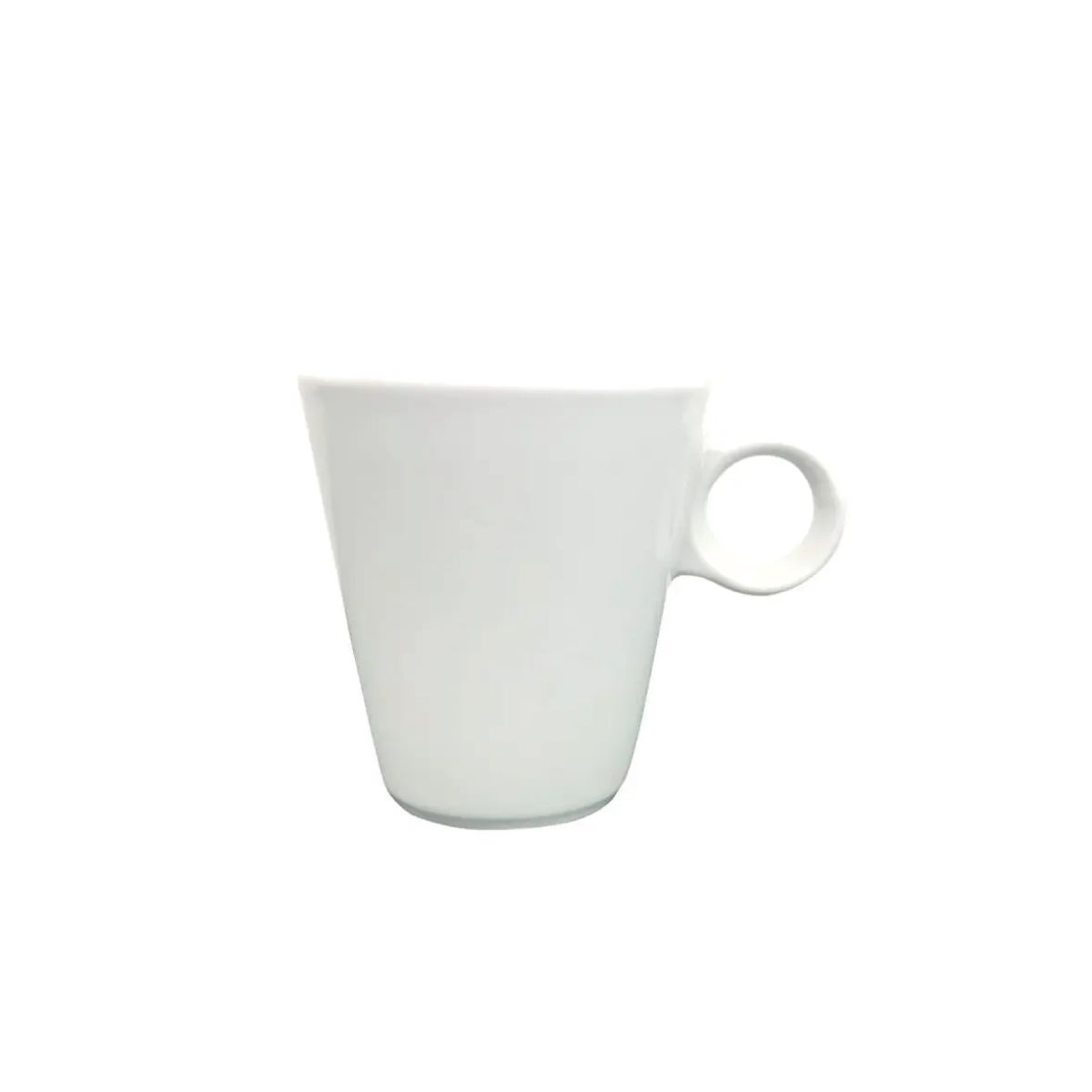 Vooraanzicht van de witte Lukas espresso kop van 7,5 cl. met ronde vorm en oor.